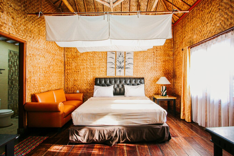 bedroom 18