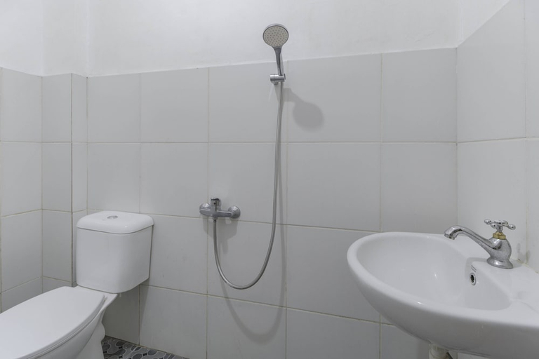 Bathroom 3, Oriental Residence Pasar Baru, Jakarta Pusat