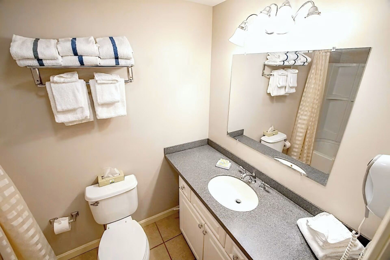 Bathroom 4, Sea Mist Resort, Barnstable