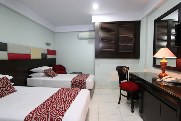 bedroom 9