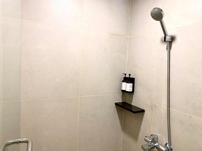 Bathroom 5, The Zuri Baturaja, Ogan Komering Ulu