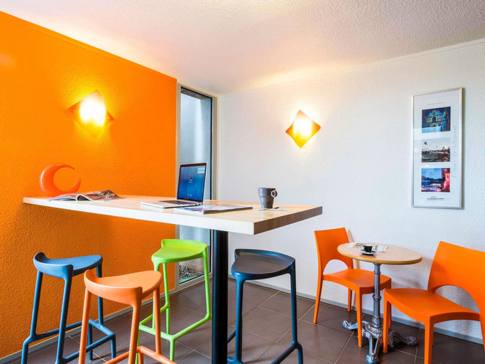 Others 5, Ibis Budget Chatellerault, Vienne