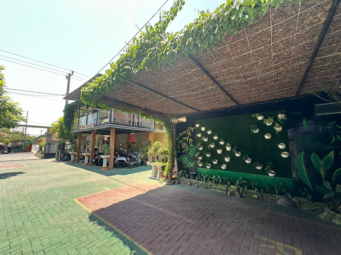 Others 5, Hary's Homestay, Probolinggo