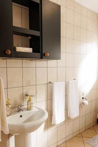 Bathroom, Pamuzinda Airbnb at Urban Cove, Ehlanzeni