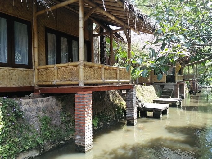 balcony 14
