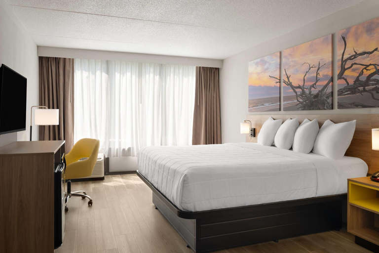 Bedroom 2, Days Hotel by Wyndham Williamsburg I-64, Williamsburg