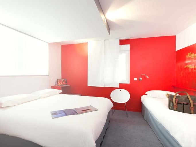 Bedroom 3, ibis Styles Vannes Gare Centre, Morbihan