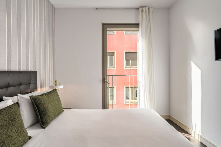Bedroom 2, Aspasios Catedral Apartments, Barcelona