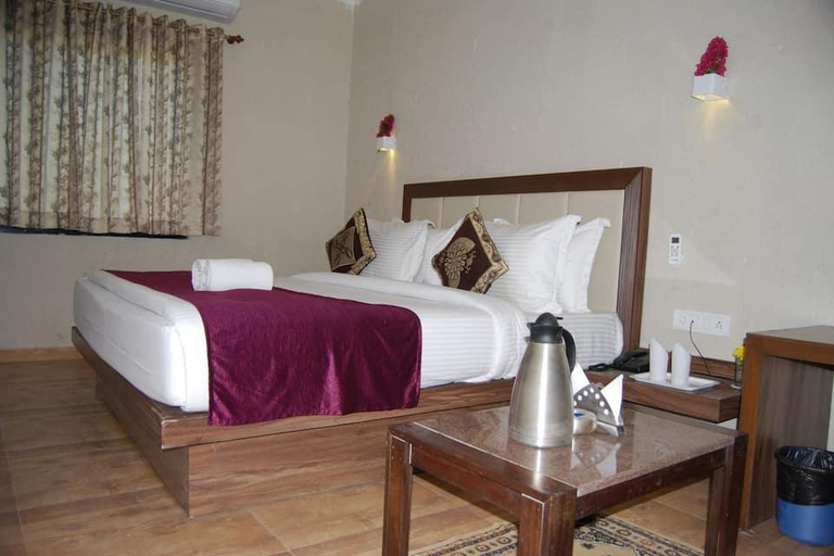 Others 3, Manwar Resort, Sirohi