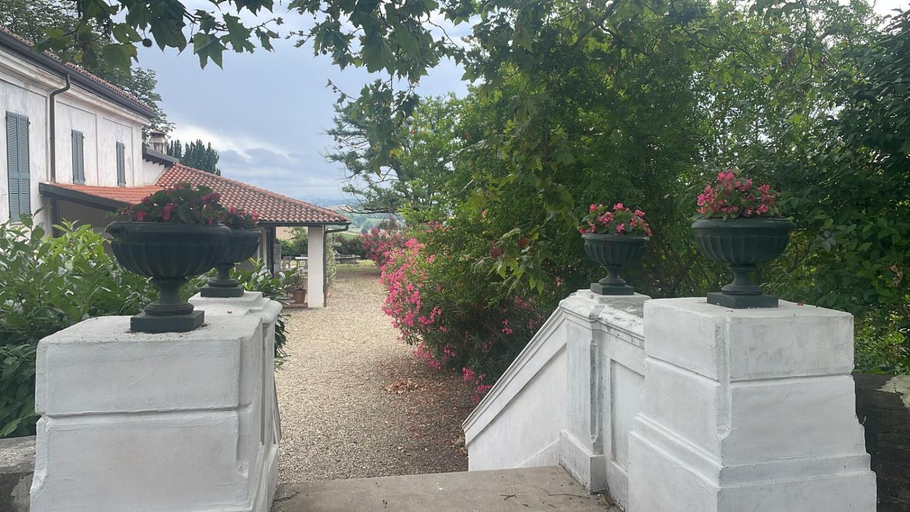 Others 4, Villa Pona, Alessandria