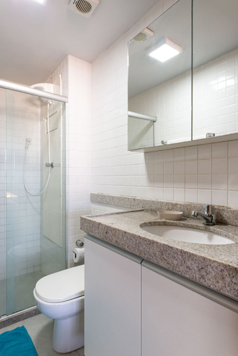 Bathroom 3, Praia Central Porto de Galinhas, Ipojuca