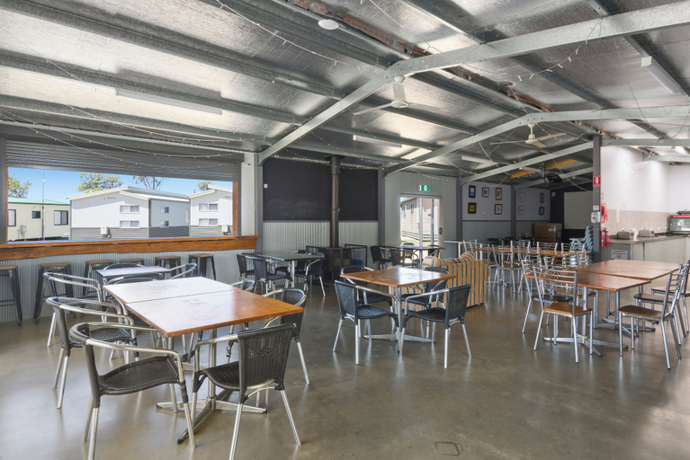 Food & Drinks, Ingenia Holidays Eden Beachfront, Bega Valley