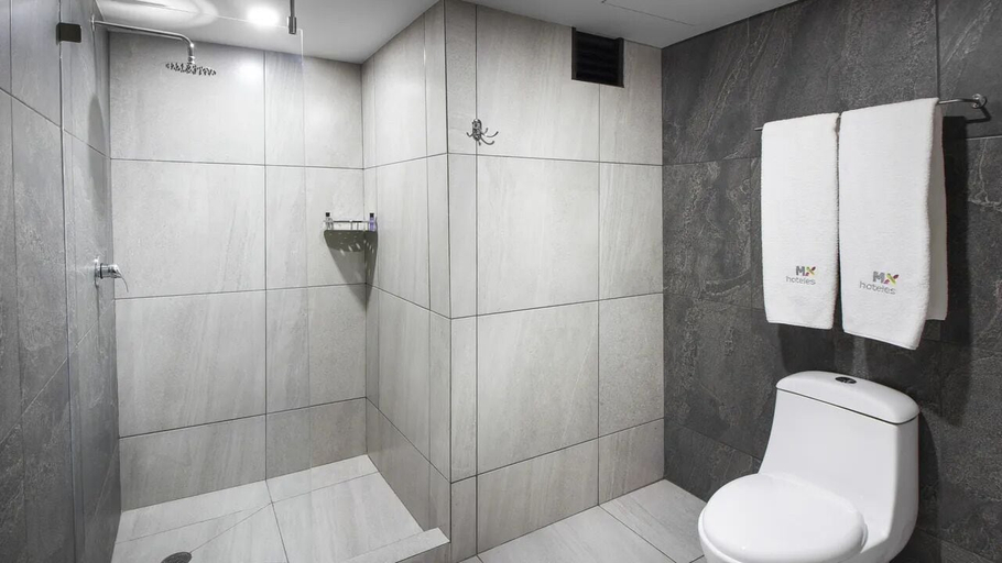 Bathroom 4, Hotel MX lagunilla CDMX, Trademark Collection by Wyndham, Mexico City