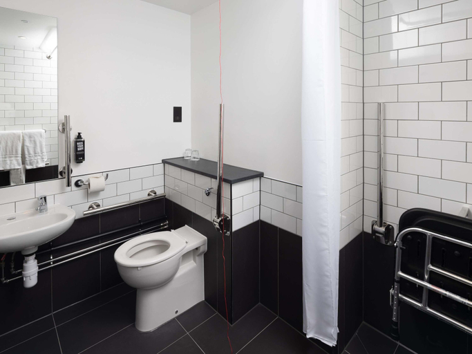Bathroom 5, ibis London Earls Court, London