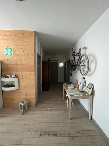 Others 3, Residenza delle Farfalle-Camera Tripla con bagno privato, Padua