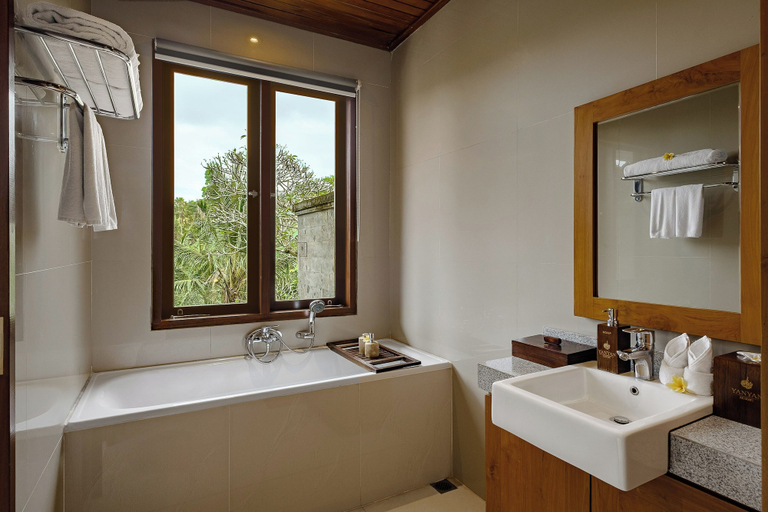 bathroom 9