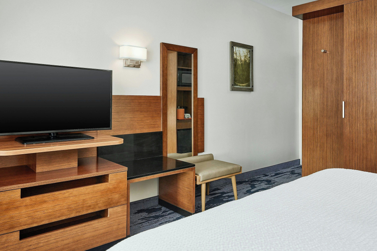 Bedroom 4, Fairfield Inn & Suites Sheridan, Sheridan