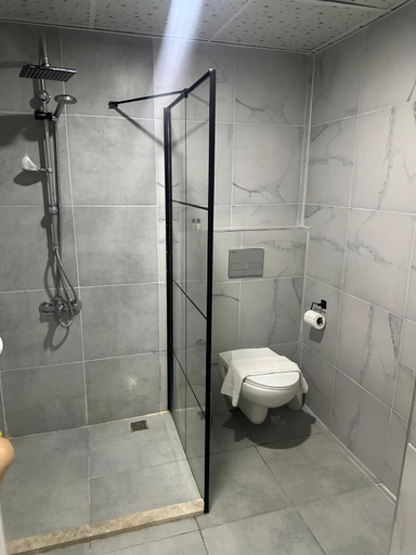 Bathroom 5, Babil Hotel, Antalya