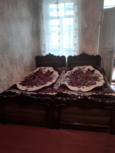 Others 2, Guest house Lili, Mestia
