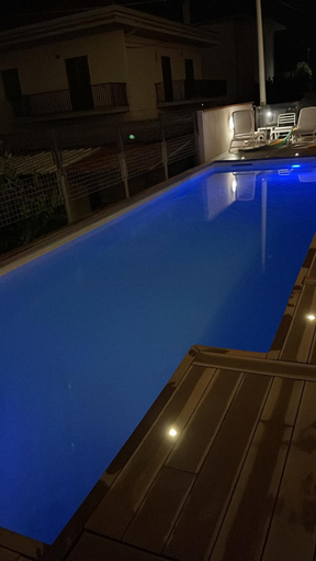 Others 3, Residence Anchisemare, Teramo
