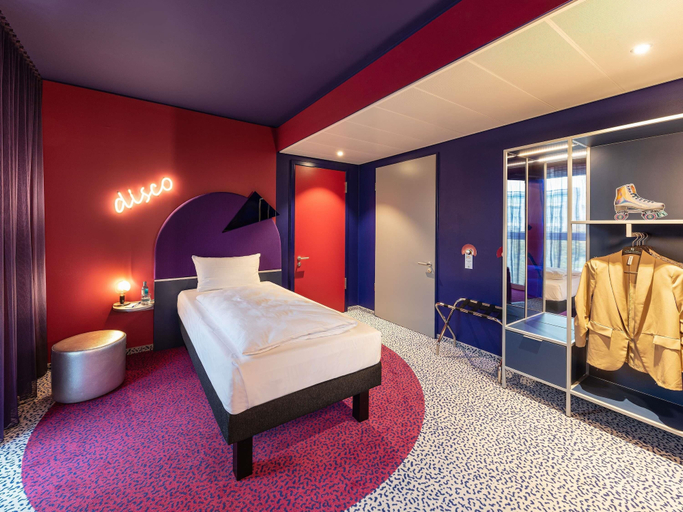 Bedroom 3, ibis Styles Munich Perlach, München