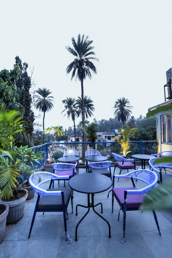 Food & Drinks, House of BB  (1 KM from Nakki lake), Sirohi