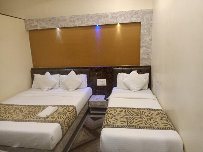 Others 5, Onyx Residency, Mumbai Suburban