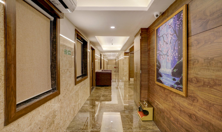 Public Area 3, Treebo Castle Rock Inn, Mumbai Suburban