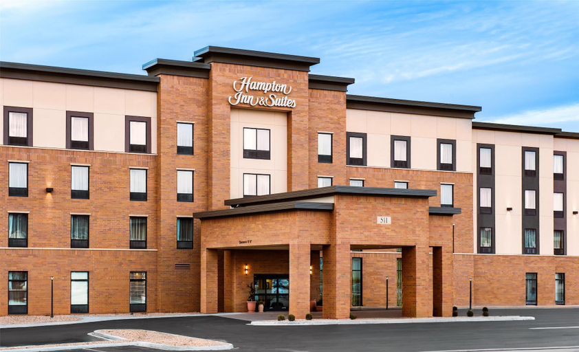 Exterior & Views 2, Hampton Inn & Suites La Crosse Downtown, La Crosse