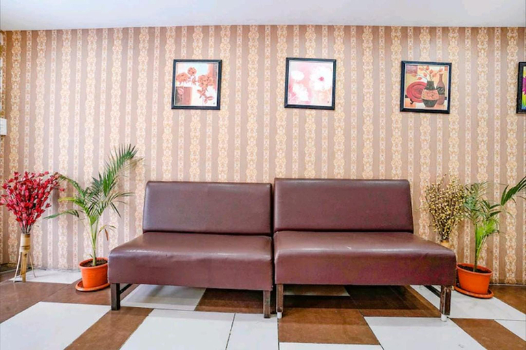 Public Area, Hotel Gargi Deluxe, Pune