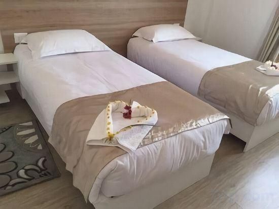 Others 5, Hotel Al Baraka, Houmt Souk