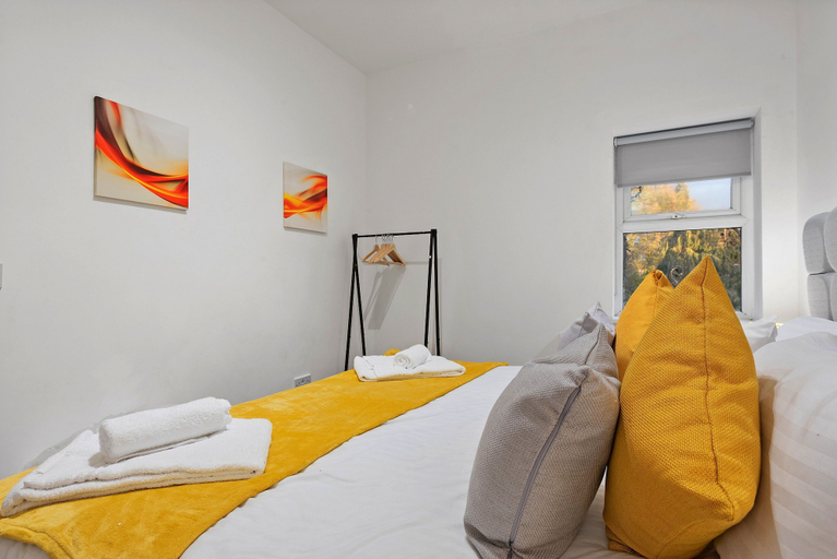 Others 2, West Ealing SVD Apt. - 2 Bedroom 2 Bath, London