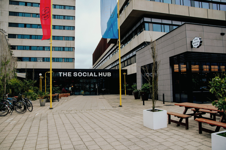 Exterior & Views 2, The Social Hub Amsterdam City, Amsterdam
