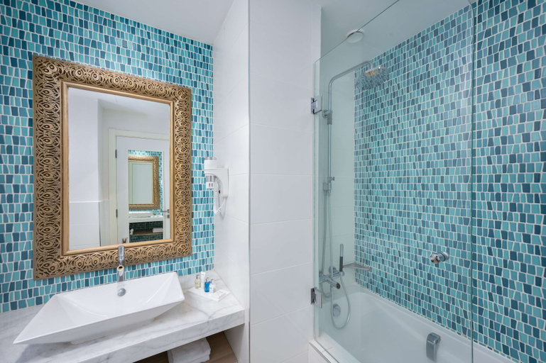 Bathroom 5, Radisson Blu Resort, Saidia Garden, Berkane Taourirt
