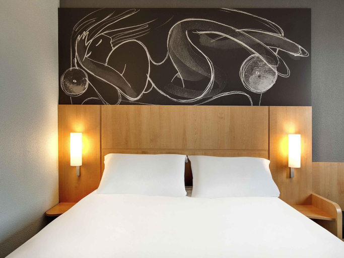 Bedroom 3, ibis Clermont Ferrand Nord Riom, Puy-de-Dôme