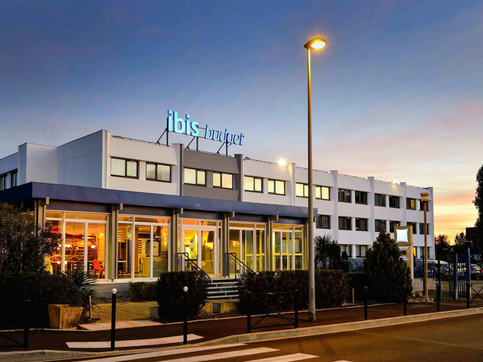 Exterior & Views 2, ibis budget Bordeaux le Lac, Gironde