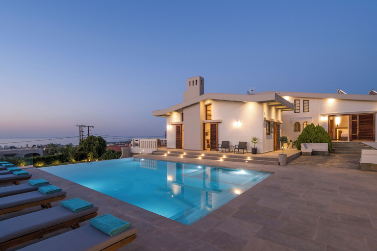 Sport & Beauty 4, Azatis Luxury Villa, Crete