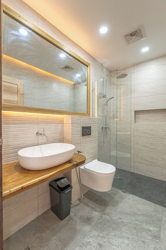 Bathroom 5, Sunlit Hostel, General Luna