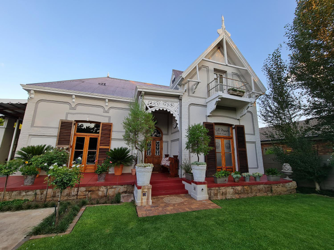 Others 3, Hill Manor Room 2 Self catering unit, Dr Kenneth Kaunda