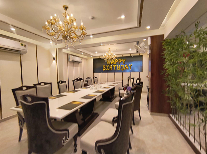Food & Drinks 3, Hotel Lavish inn, Kota