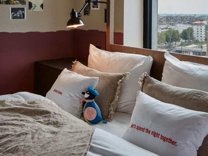 Bedroom 3, 25hours Hotel Das Tour, Düsseldorf
