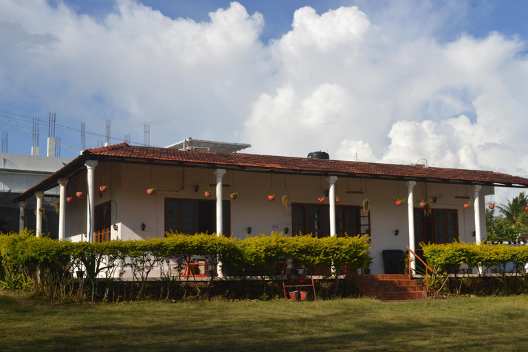 Others 5, Safariland & Guest house, The Nilgiris
