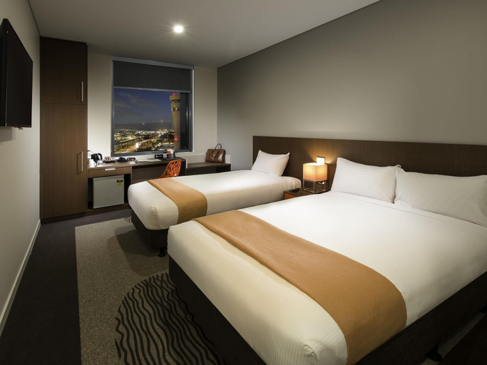 Bedroom 3, ibis Brisbane Airport Hotel, Pinkenba-Eagle Farm