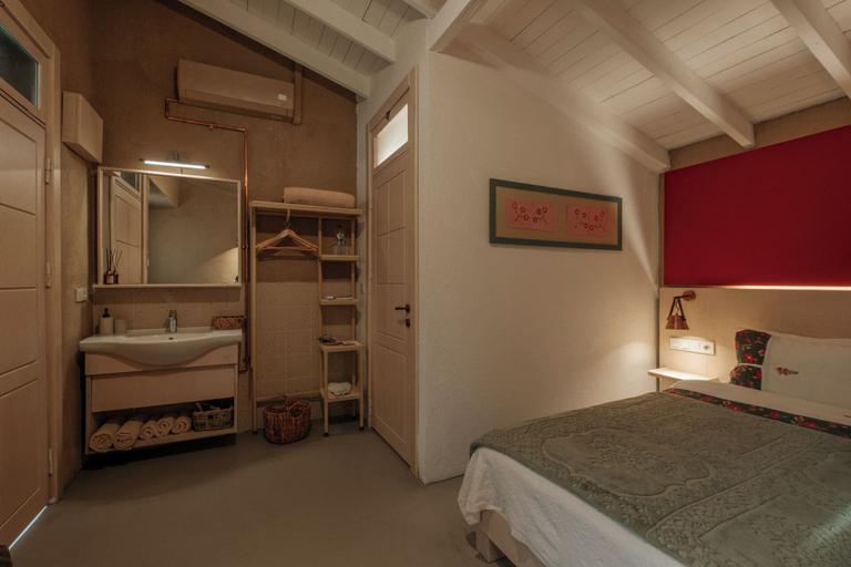 Bedroom 4, Manej Urla, Seferihisar