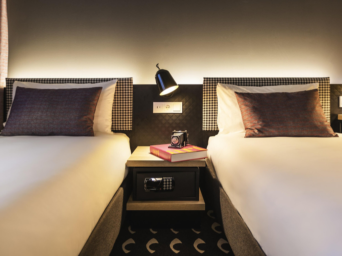 Bedroom 3, ibis Styles Arnhem Centre, Arnhem