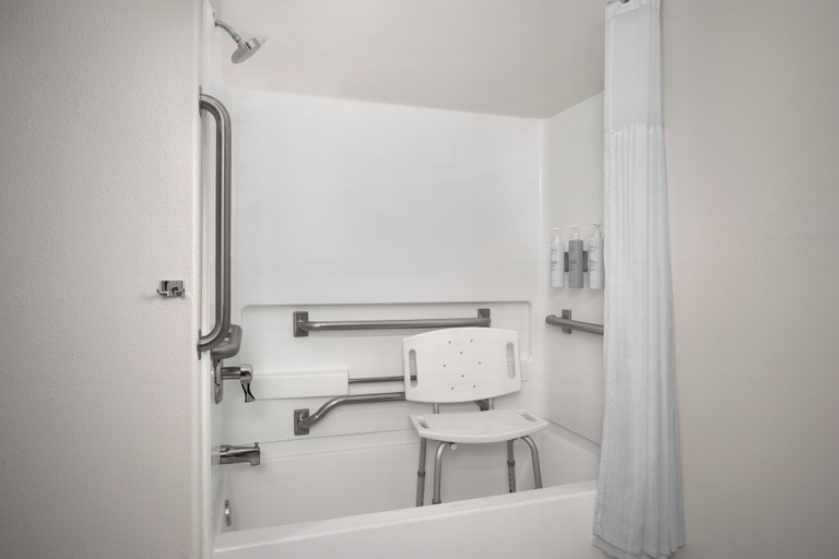 Bathroom 4, Spark by Hilton Lakewood Denver Southwest, Jefferson