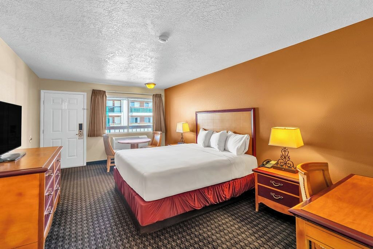 Bedroom 3, Virgin River Hotel and Casino, Clark
