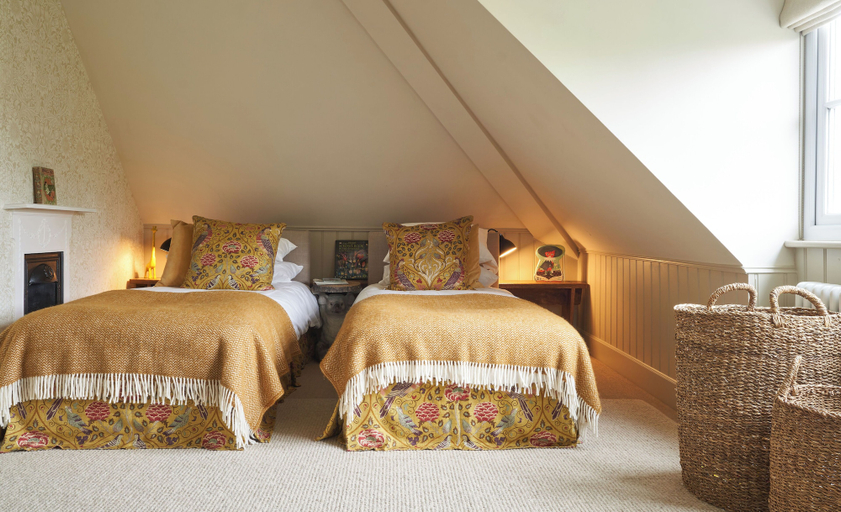 Bedroom 2, The Lakes By YOO, Gloucestershire
