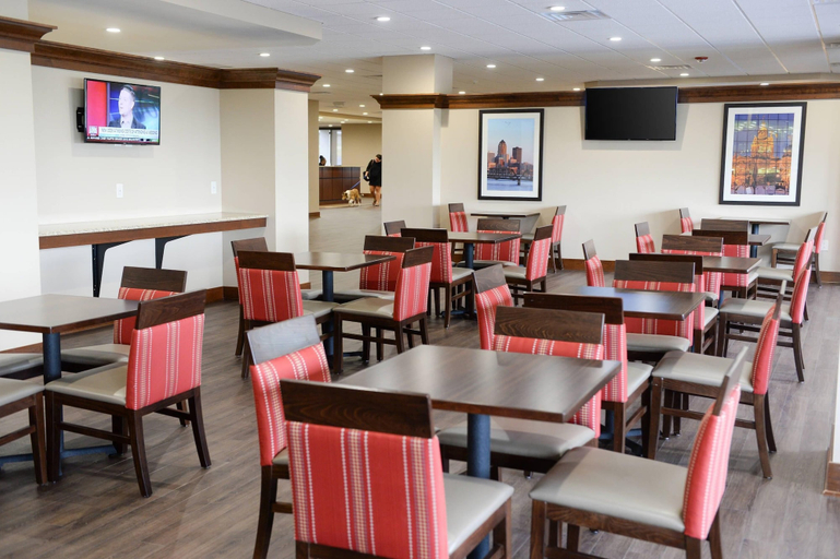 Food & Drinks 5, Comfort Inn & Suites Event Center, Polk
