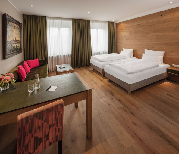 Bedroom 5, Eden Hotel Wolff, München